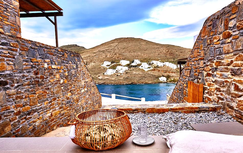 Amal Kythnos Suites